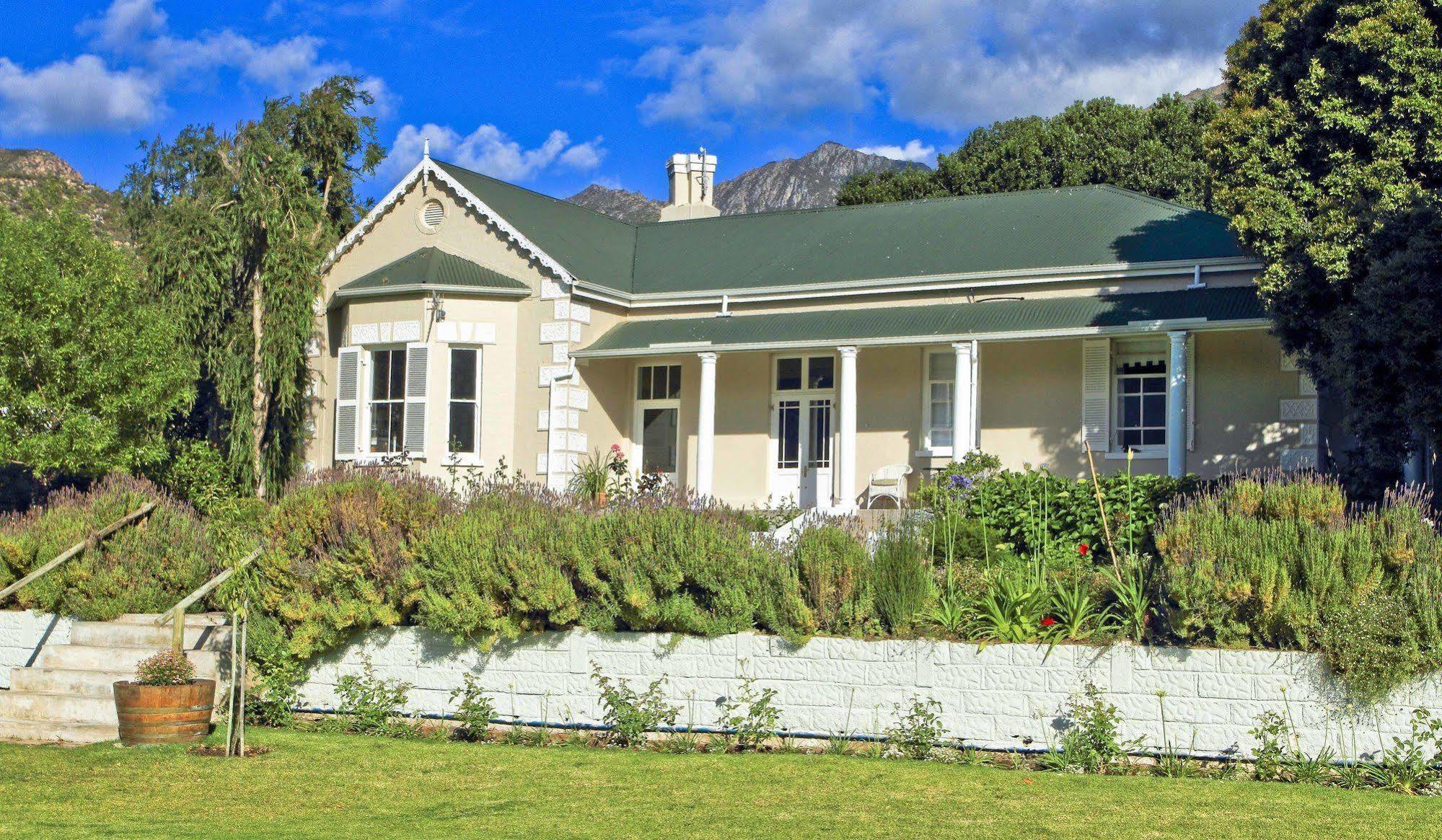 Montagu Vines Guesthouse Exterior foto